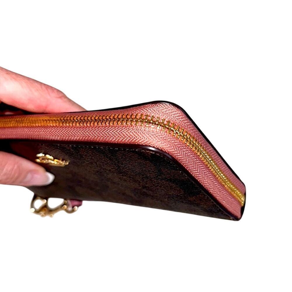 NEW Coach Long Zip Around Wallet In Signature Canvas Gold Pink Lemonade Brown - Picture 8 of 11